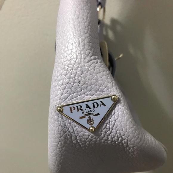Prada bags🔥🔥🔥 - Picture 7 of 8